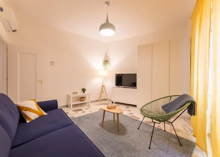 Apartment Flower Rom